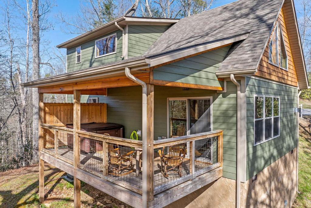 Bobcat Den By Eden Crest Villa Гетлинбург Екстериор снимка